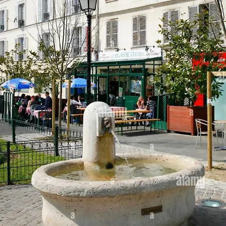 Paris Porte De Versailles Metro Parking * 旺沃