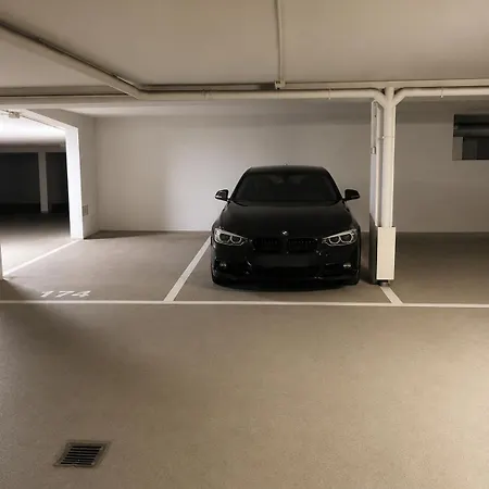 Paris Porte De Versailles Metro Parking